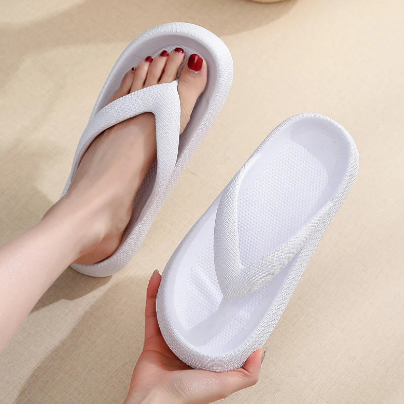 Chinelo Nuvem - Tendência em Conforto e Estilo - Verão 2024